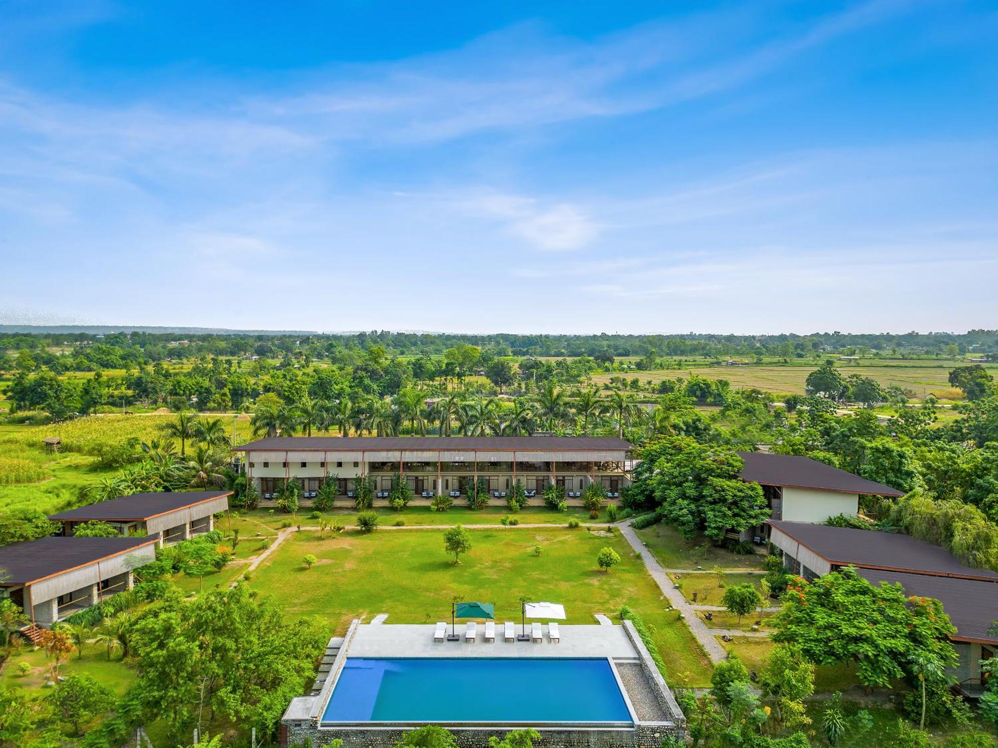 Sanctuary Chitwan National Park Читван Экстерьер фото